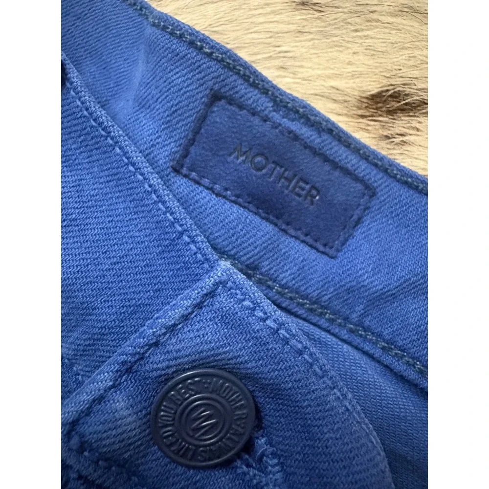 Mother Denim The Skipper Short N' Long Fray In Cats And Dogs Blue Size 26